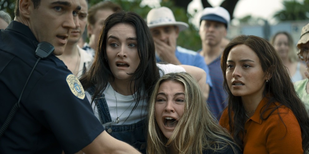 I_Know_What_You_Did_Last_Summer-Weekly