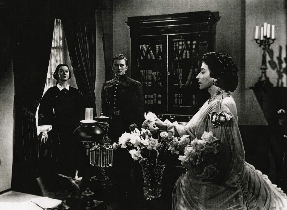 Mourning_Becomes_Electra-Weekly