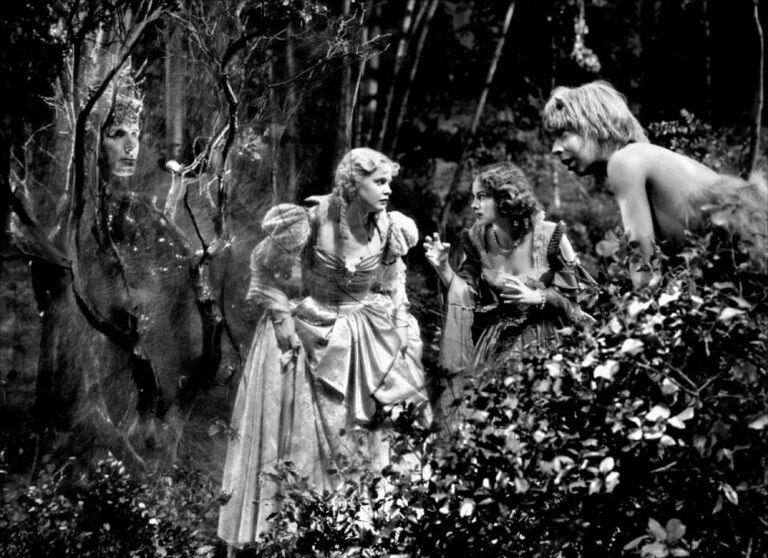 Midsummer_Nights_Dream-Weekly